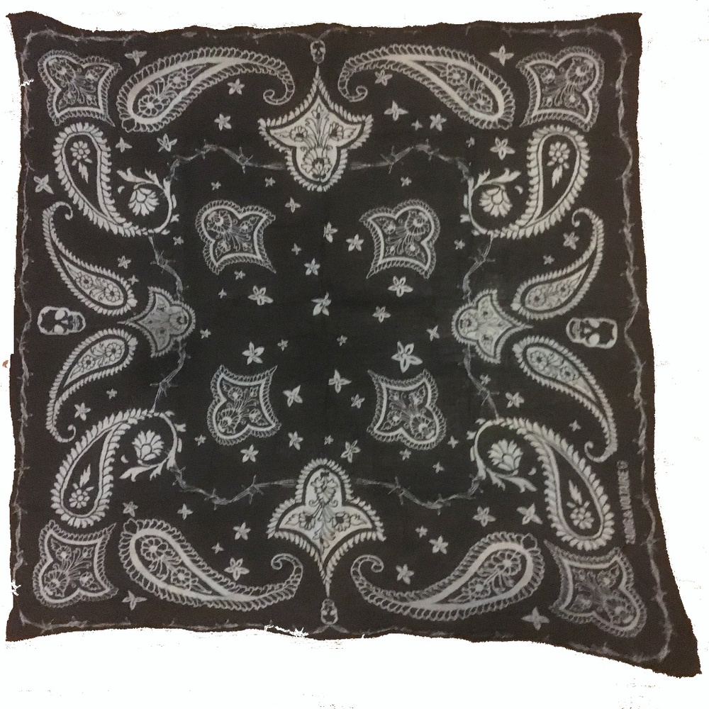 Zadig et Voltaire Vintage Paisley Navy Skull Scarf